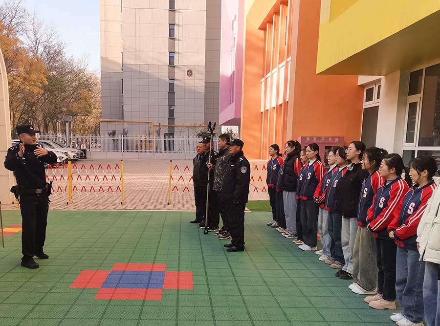 （WAqEＹ配图）警校共育保平安(37170100)-20241210171341