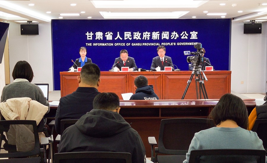 （WAQEY，配图）以检察之笔书写守护民(37600198)-20241226112714
