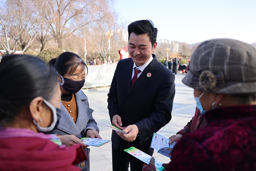 （AqEY，图片新闻）全民反恐 共创平安(37656410)-20241227173043