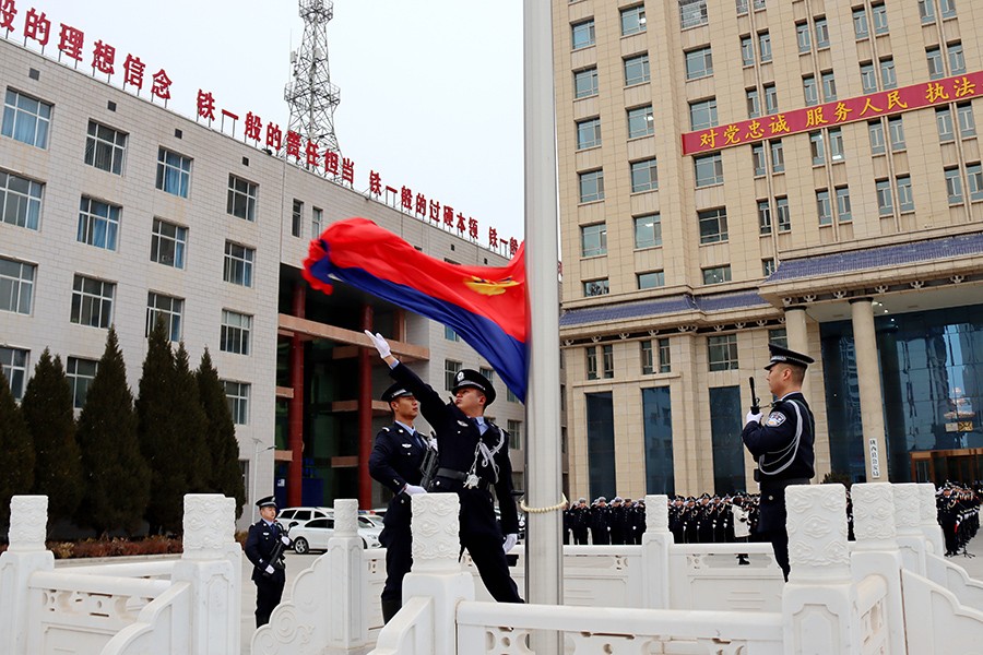（WAqEY，图片新闻）陇西公安举行警察(37947146)-20250110172224