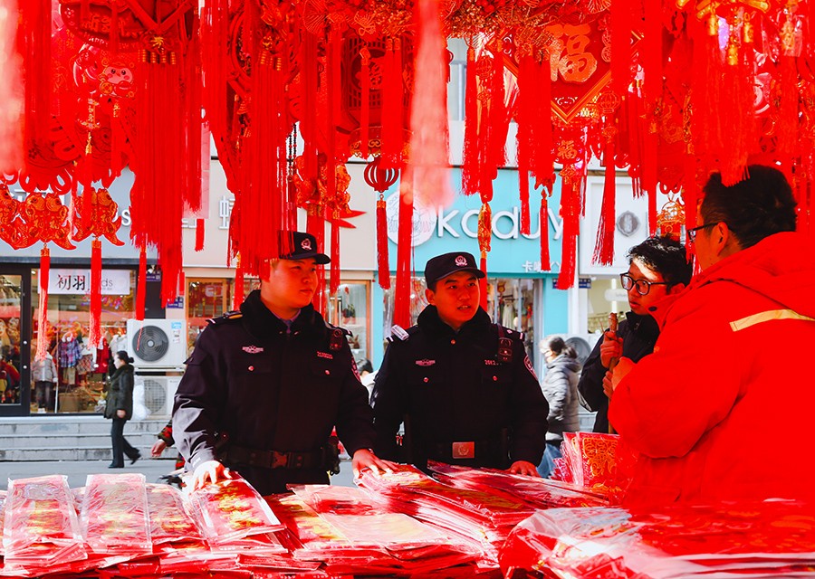 （wAQEＹ组图1）“巡”在春节前 “护(38312477)-20250123101649
