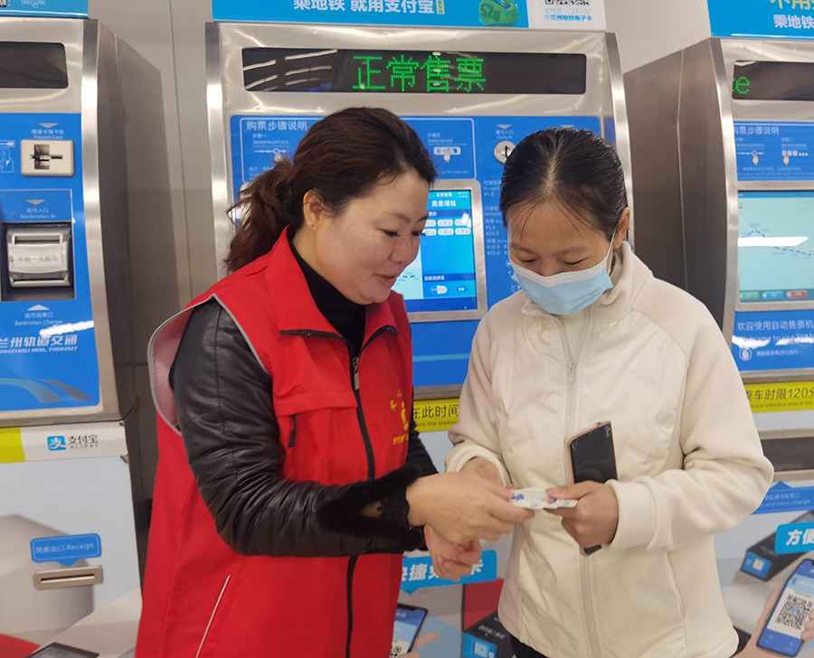 【WAqEY新春走基层】青春志愿行 温暖(38369447)-20250124155731