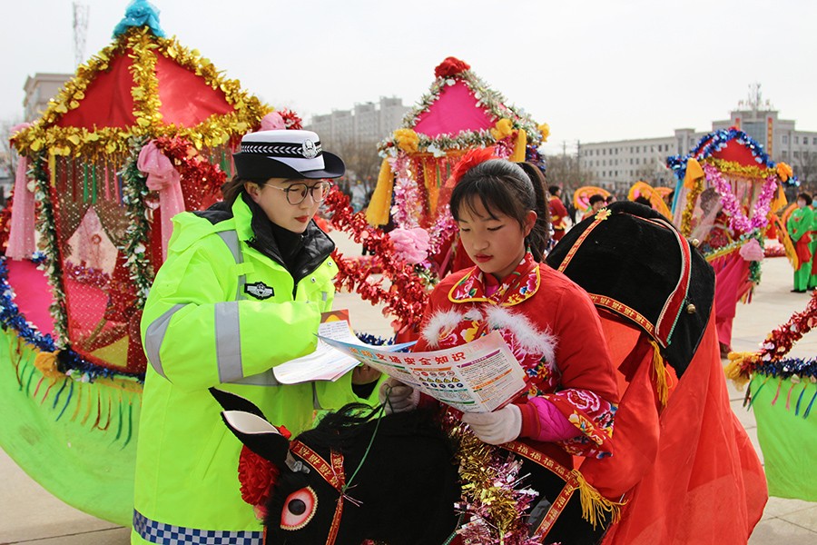 （wAqEＹ图片新闻）合水：闹社火、赏年(38616603)-20250213114107