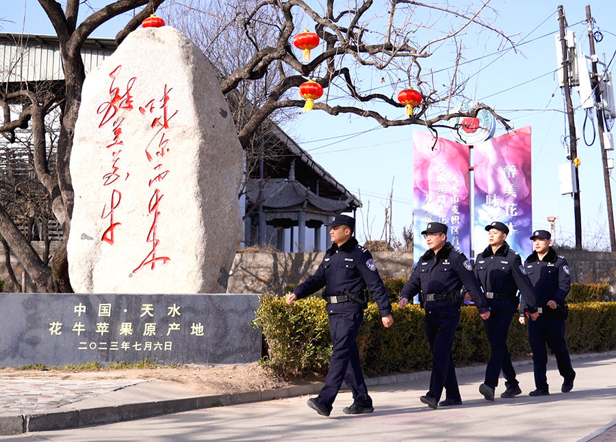 （AqEＹ配图）穿梭在田园的别样的风“警(38636542)-20250214092607
