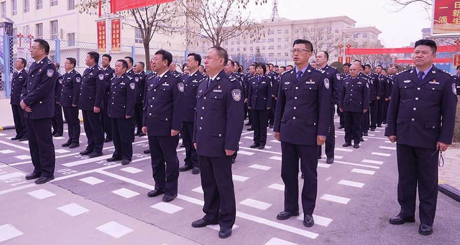 （AQEＹ大墙内外606期 配图４）筑牢(38783275)-20250221153804