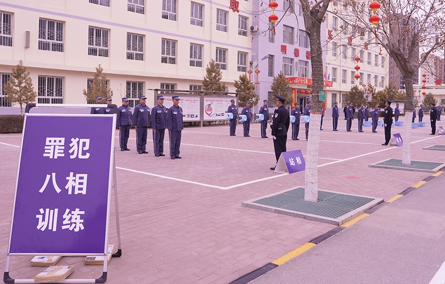 （QEＹ大墙内外606期 配图１；图片说(38783348)-20250221153747