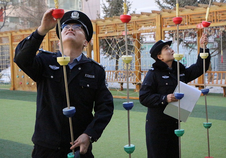 （WAQEY图片新闻）民乐公安启动“护学(38820952)-20250224151934