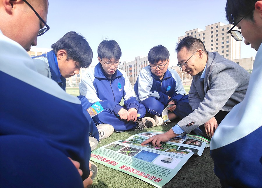 （WAQEY图片新闻）筑牢校园禁毒防线(39342161)-20250313143857