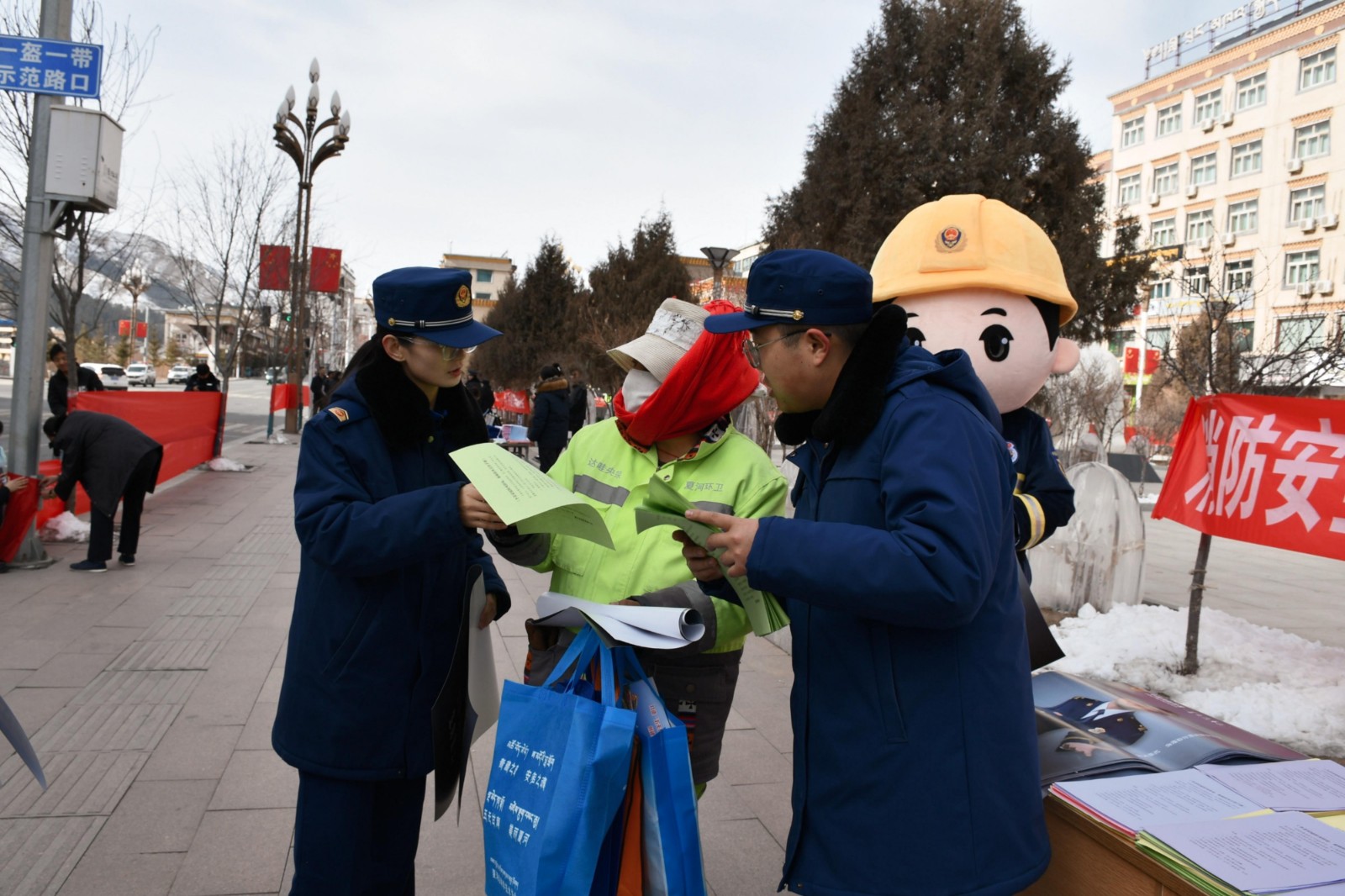 （Aq ＥY消防专栏 配图）夏河开展消防(39343887)-20250314112015