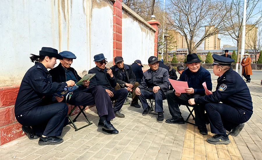 (WAqEY图片新闻)守好老年人的“养老(39728103)-20250326160329