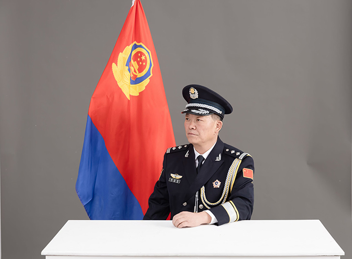 躬身入局践使命凝心聚力护平安  ——记全省监狱系统“凝心铸魂楷模”李建军