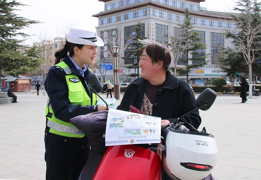 (WAQEＹ图片新闻)陇西公安强化交通安(39946682)-20250407153902