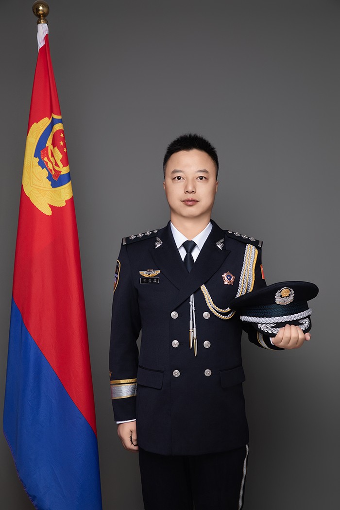（AQＹE  大墙内外612期 配图）为(39924158)-20250408172508