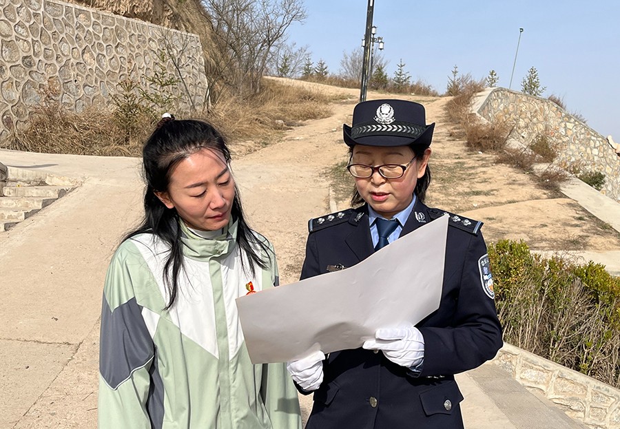 wQ(YE  图片新闻：陇西公安反邪教宣(40064766)-20250413173119