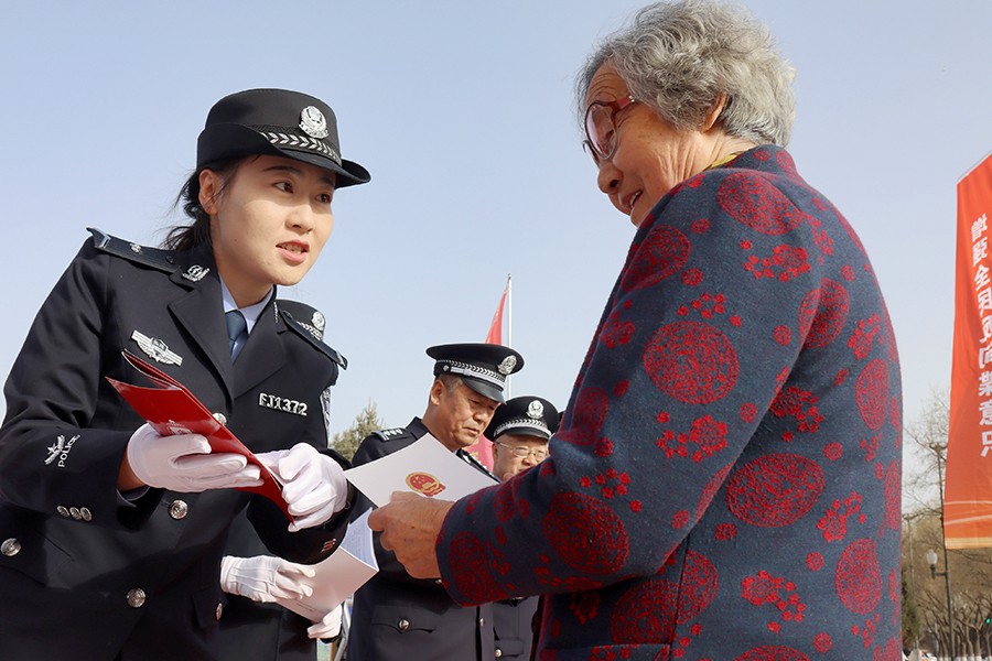 （QEY图片新闻）张掖公安将国家安全知识(40139666)-20250416094216