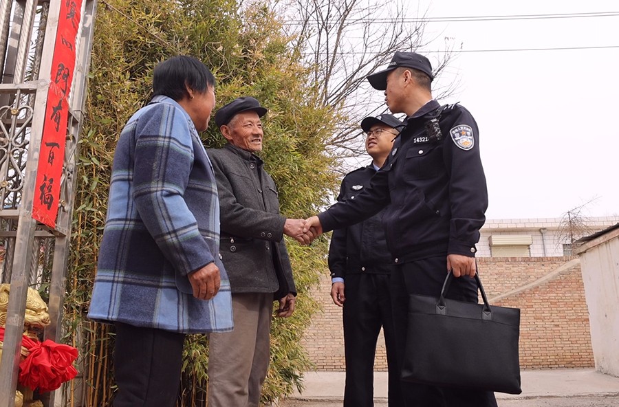 （AqEY，配图）庆城公安：打造现代警务(40408033)-20250428153125