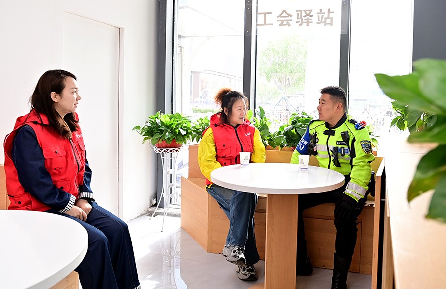 （AqEＹ配图4）兰州东方红广场综合警务(40507540)-20250501172812