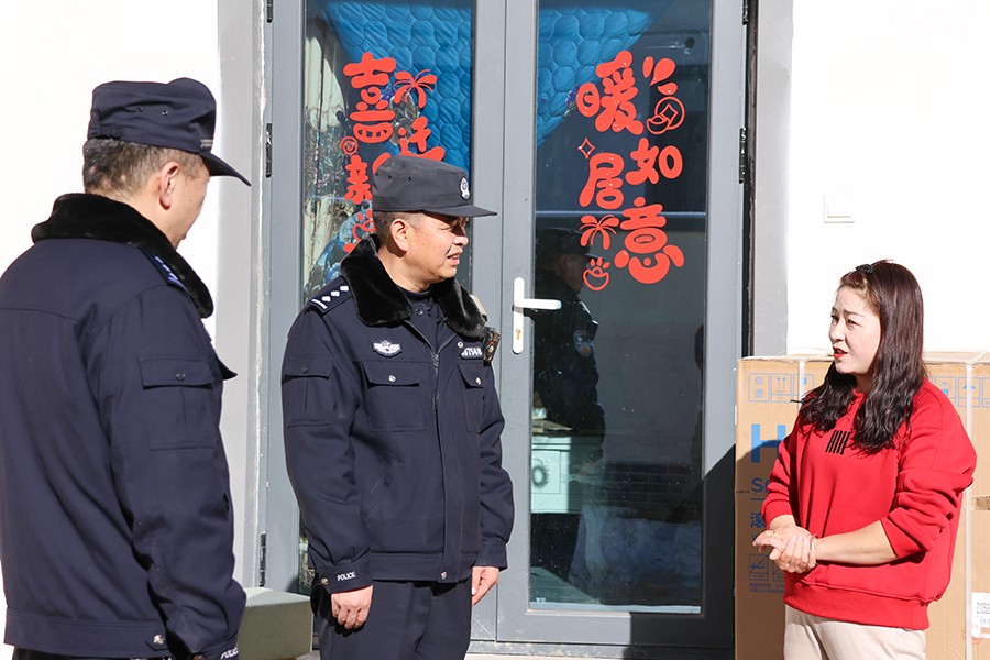 (AqEＹ劳动最光荣　５月２日发　配图)(40407272)-20250502080932