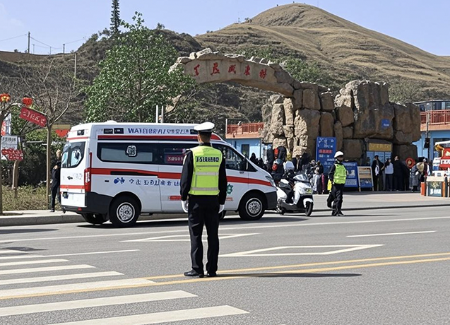 （AQEＹ配图１）古浪公安：护航游客平安(40632333)-20250508164813