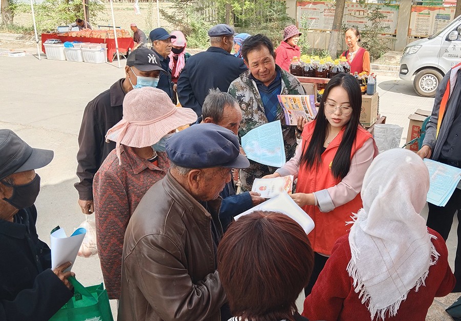 （QYE  美好生活 民法典相伴 配图）(40813296)-20250518153233