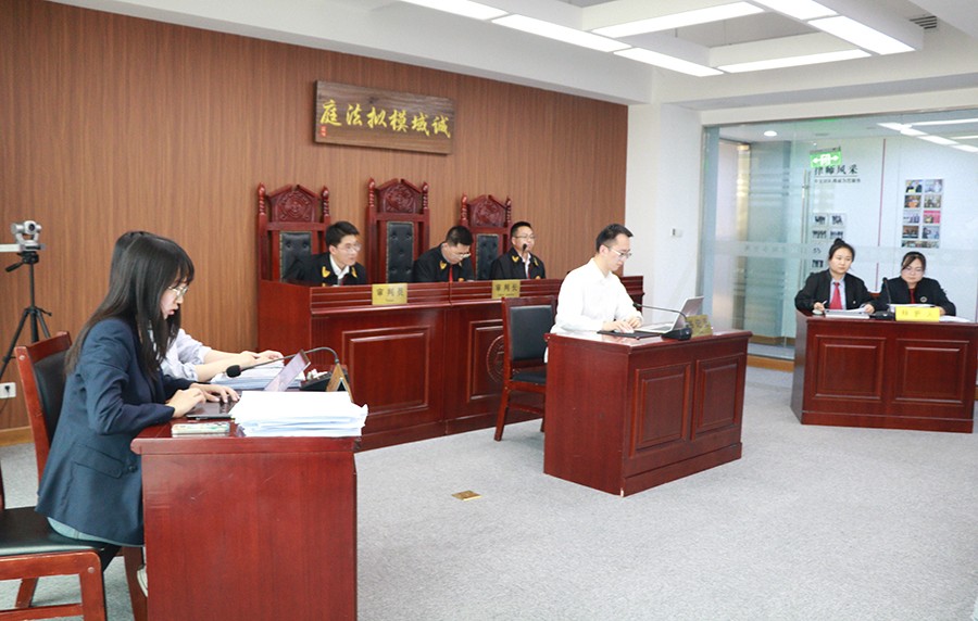 （WQEＹ图片新闻）模拟法庭大赛启幕(40983626)-20250524065558