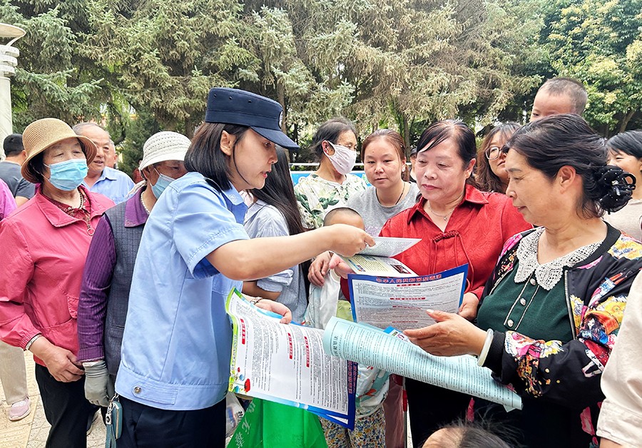 （WAqEY，图片新闻）文艺唱响禁毒歌 (41443788)-20250615171542