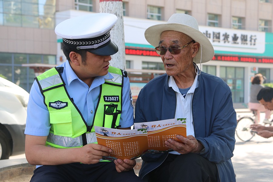 （WAqEY，图片新闻）交通宣传不停歇 (41637418)-20250623173152