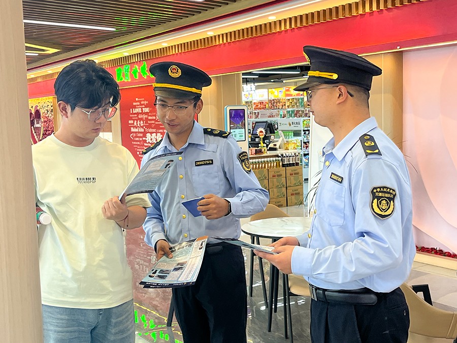 （qEＹ安全生产　警钟长鸣　配图２）筑牢(41733782)-20250627101954