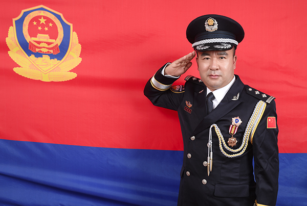 （AqEＹ大墙内外625期 配图）孝老爱(41723423)-20250701110953