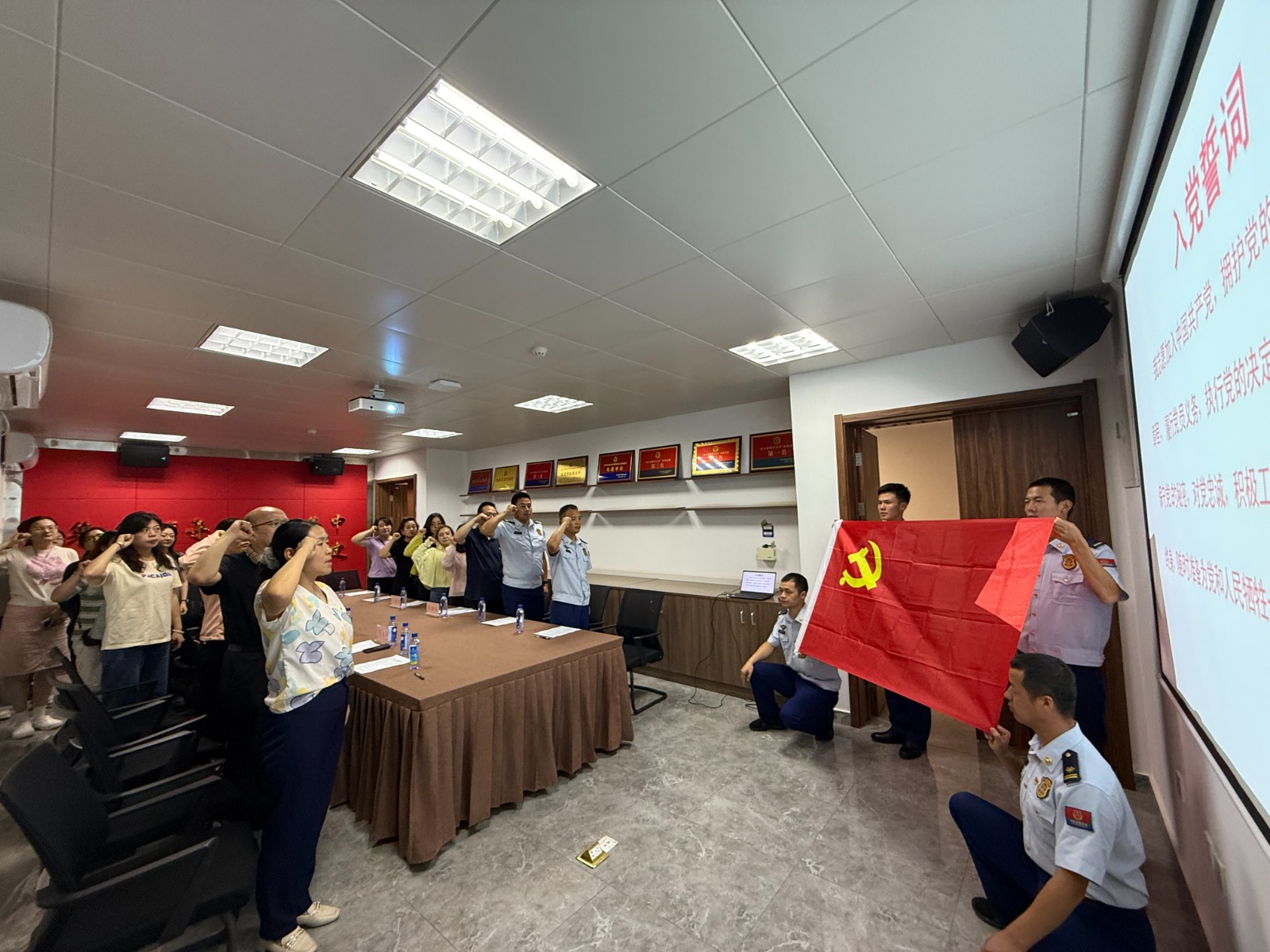 （AQＥY 消防专栏 配图）党建共建聚合(41811366)-20250702132015