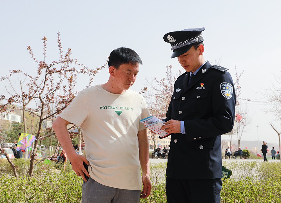 （QEＹ全民反诈在行动　配图２）东乡公安(41885437)-20250704092857
