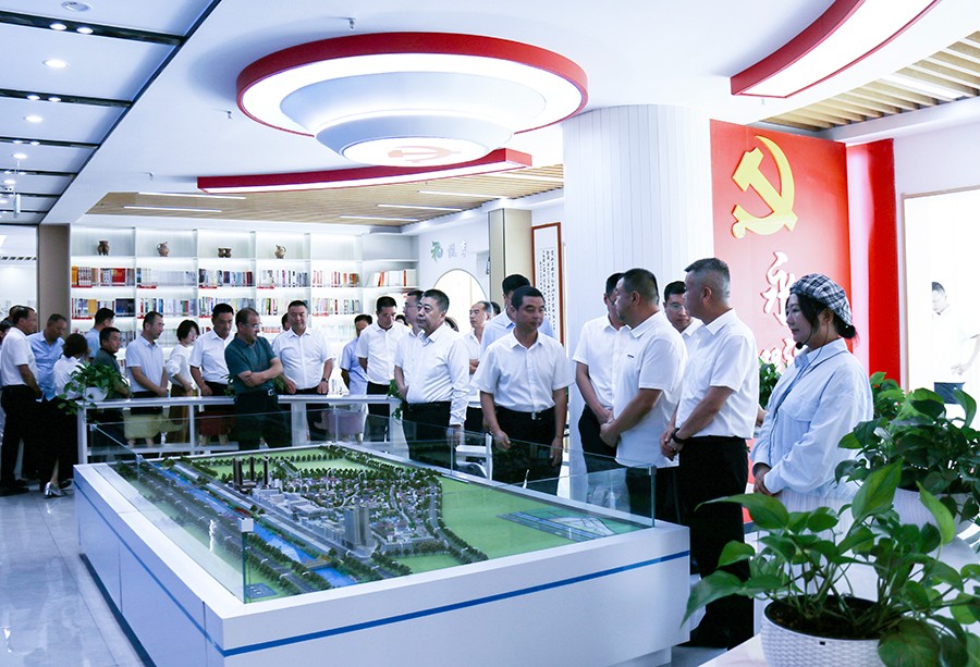 （qEＹ配图1）打造“一站式”高效解纷综(42470136)-20250730104406