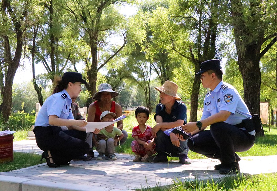 （AQEY，图片新闻）打好反诈“预防针”(42767424)-20250812110635