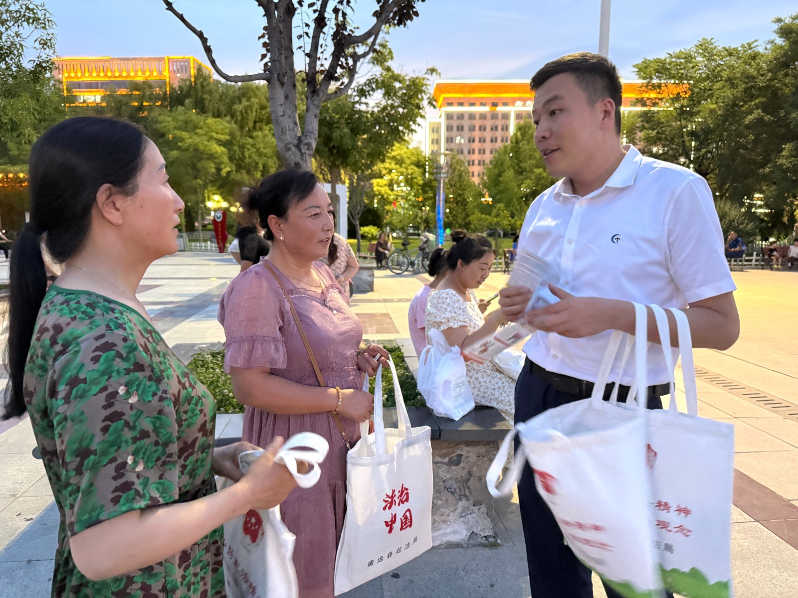 （WAQEY，网发，配图）用专业与热忱传(42897524)-20250821110319
