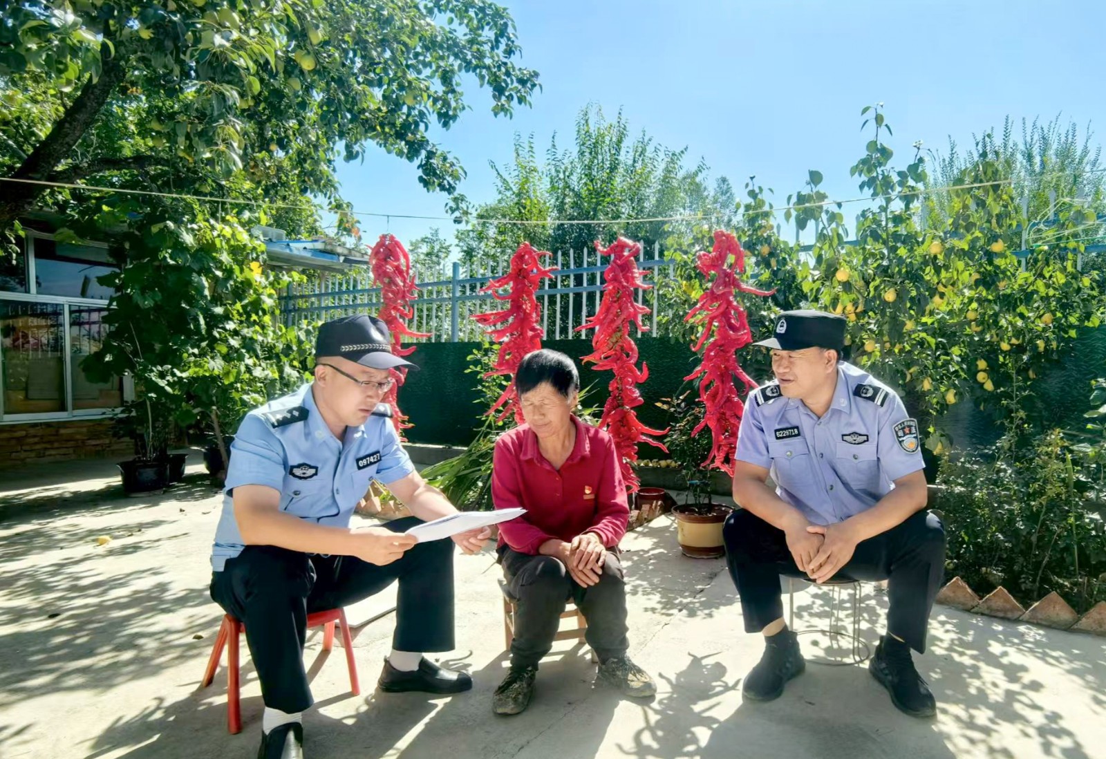 （WAQEY，图片新闻）禁毒宣传进村社(43614787)-20250915131351