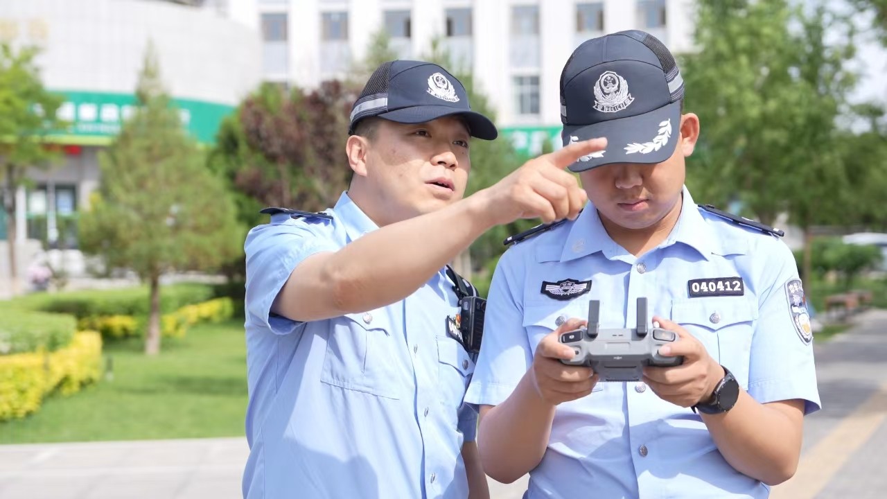 （QEY，配图）金昌：数据赋能让群众出行(43982192)-20250925173914