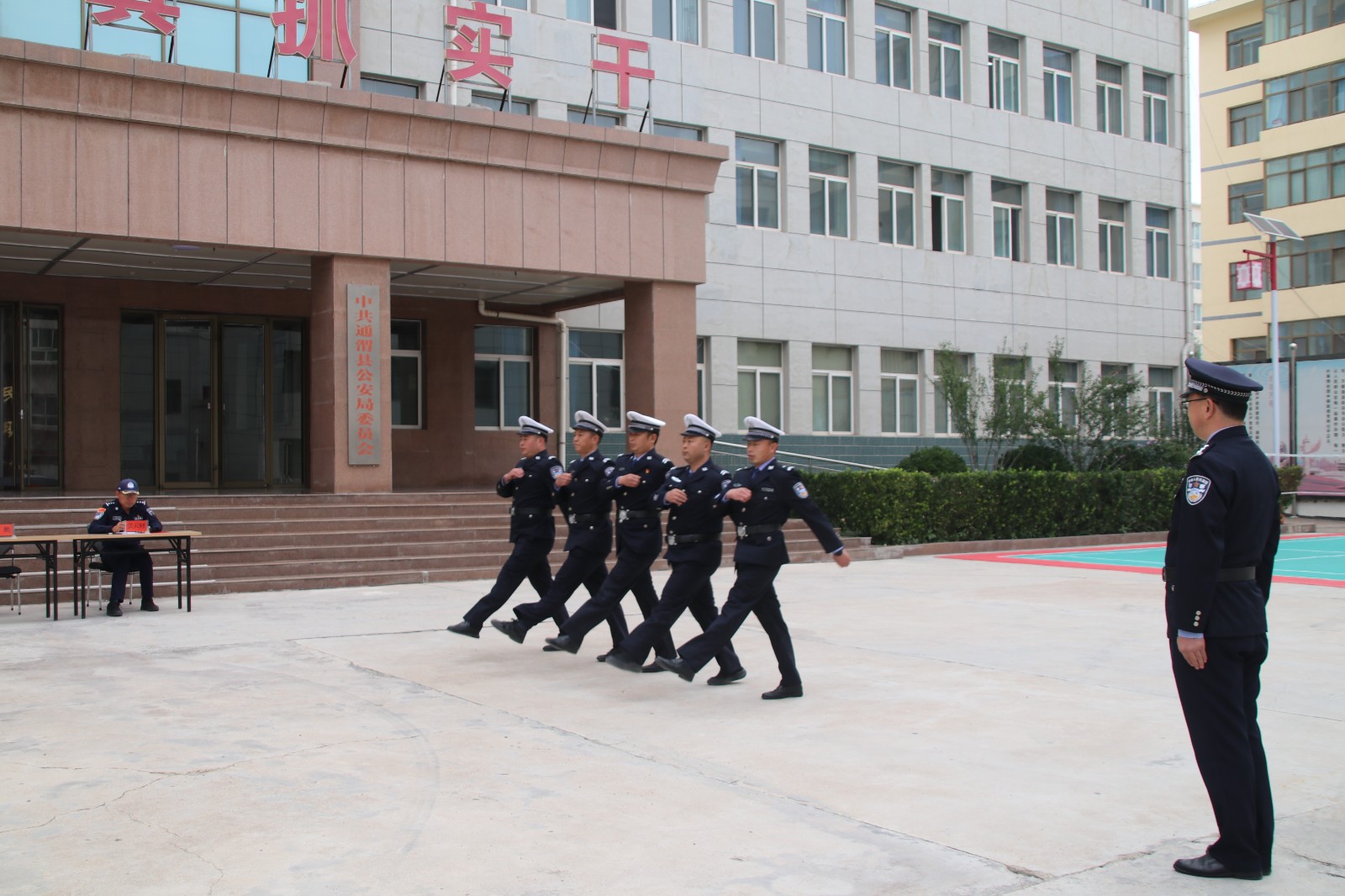 (WAQEY图片新闻)实战练兵提战力(44037169)-20250928110926