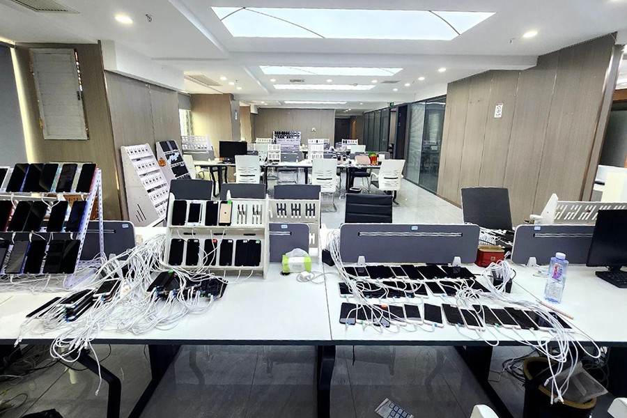 （WqEY配图）张掖警方破获一起全链条侵(44308137)-20251020100259