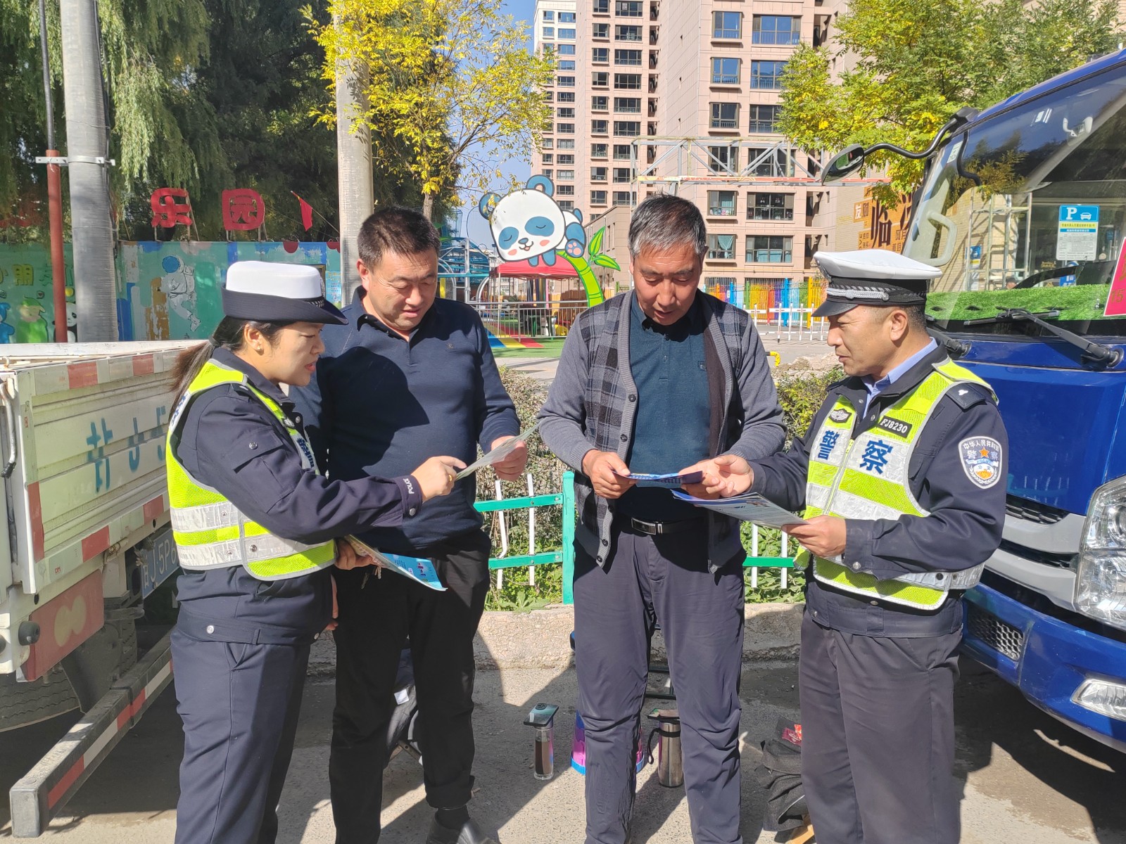 (WAQEY图片新闻)筑牢道路运输安全防(44422555)-20251023155031 (WAQEY图片新闻)筑牢道路运输安全防(44422555)-20251023155031