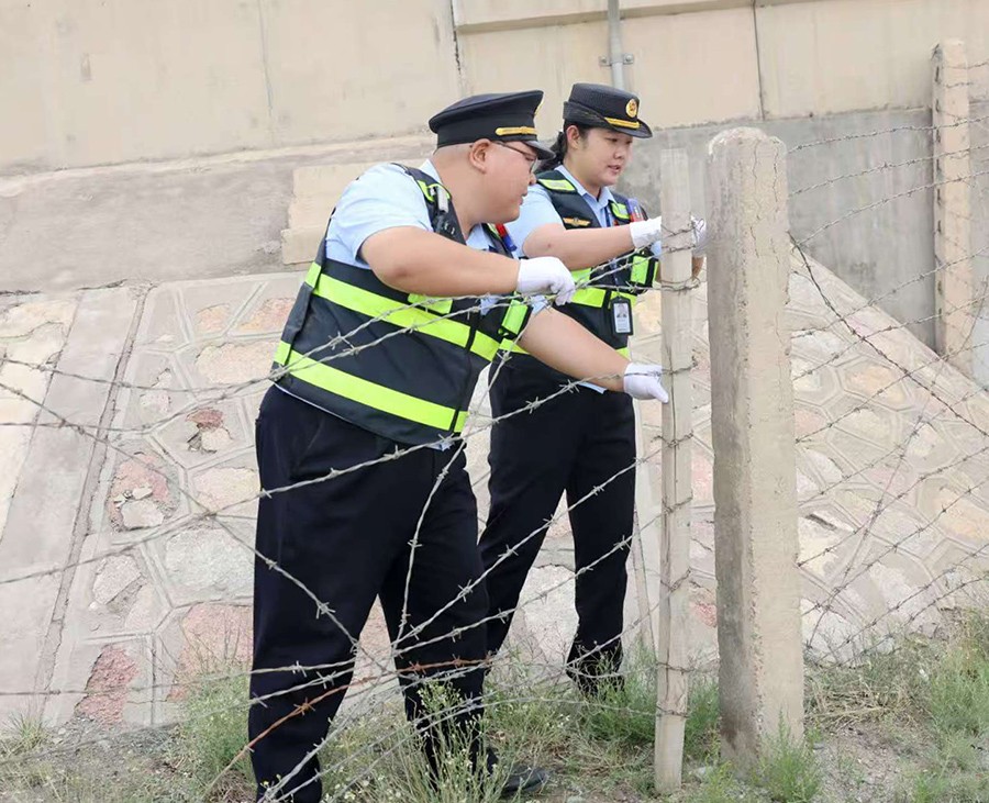 (wAqEY配图2)责任初心铺就平安坦途(44369175)-20251029162830 (wAqEY配图2)责任初心铺就平安坦途(44369175)-20251029162830