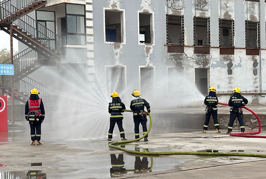 探访消防救援队伍建设成果——2025年甘肃省消防宣传月媒体记者行活动侧记