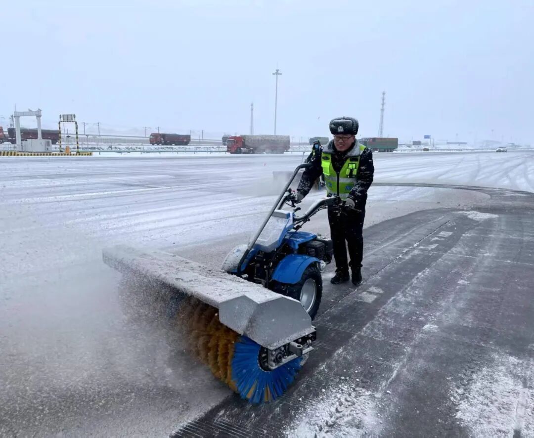 GetAttachment (2) GetAttachment (2)