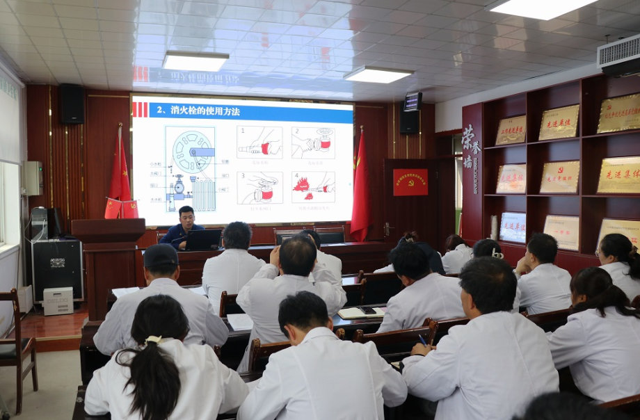 秦安消防走进卫生院开展安全培训